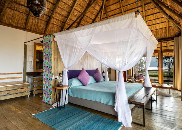 Maramboi-Tented-Lodge-family-suite-parents-room